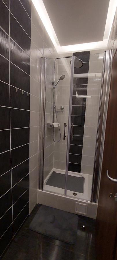 Princess Apartment Zagreb Buitenkant foto